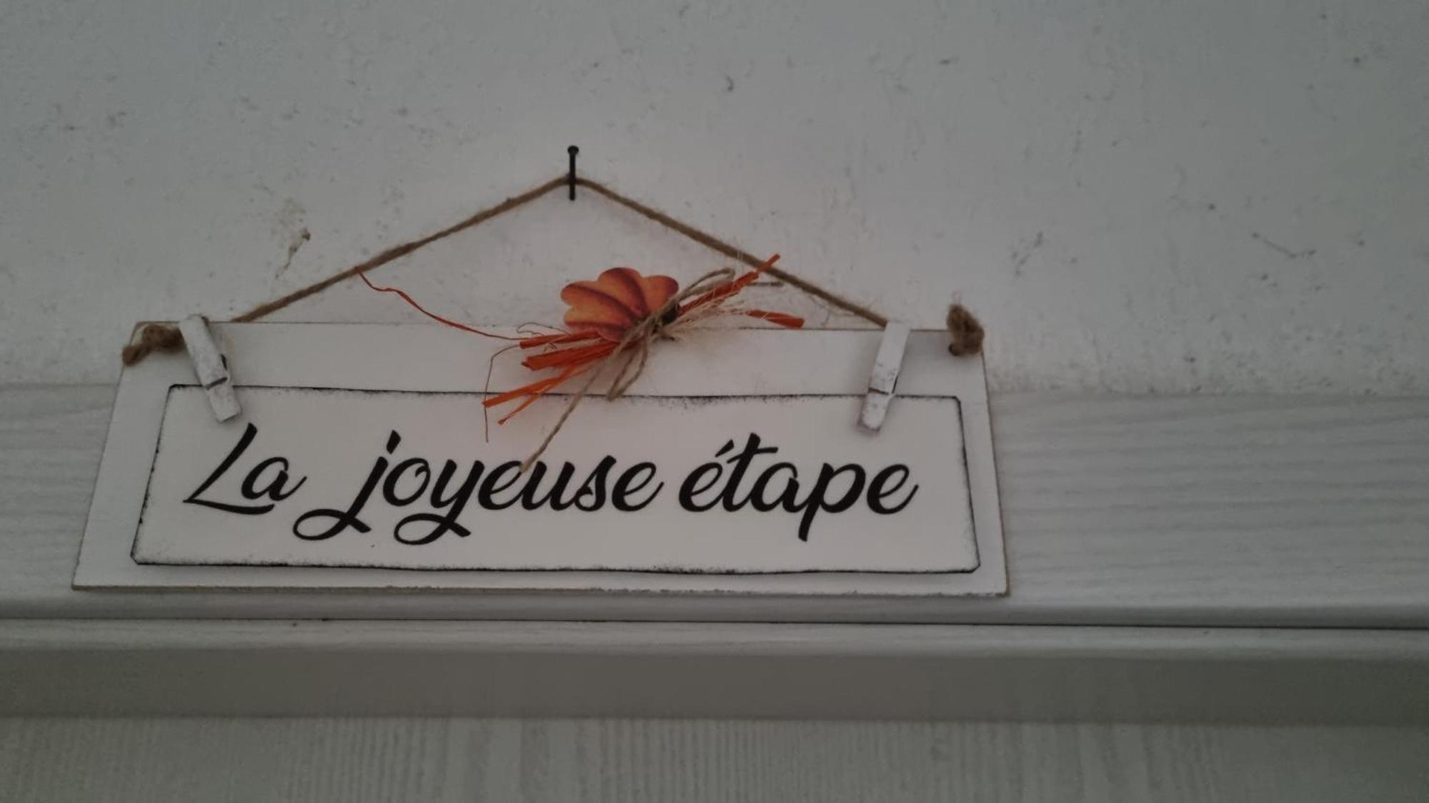 Sonceboz-SombevalLa Joyeuse Etapeアパートメント エクステリア 写真